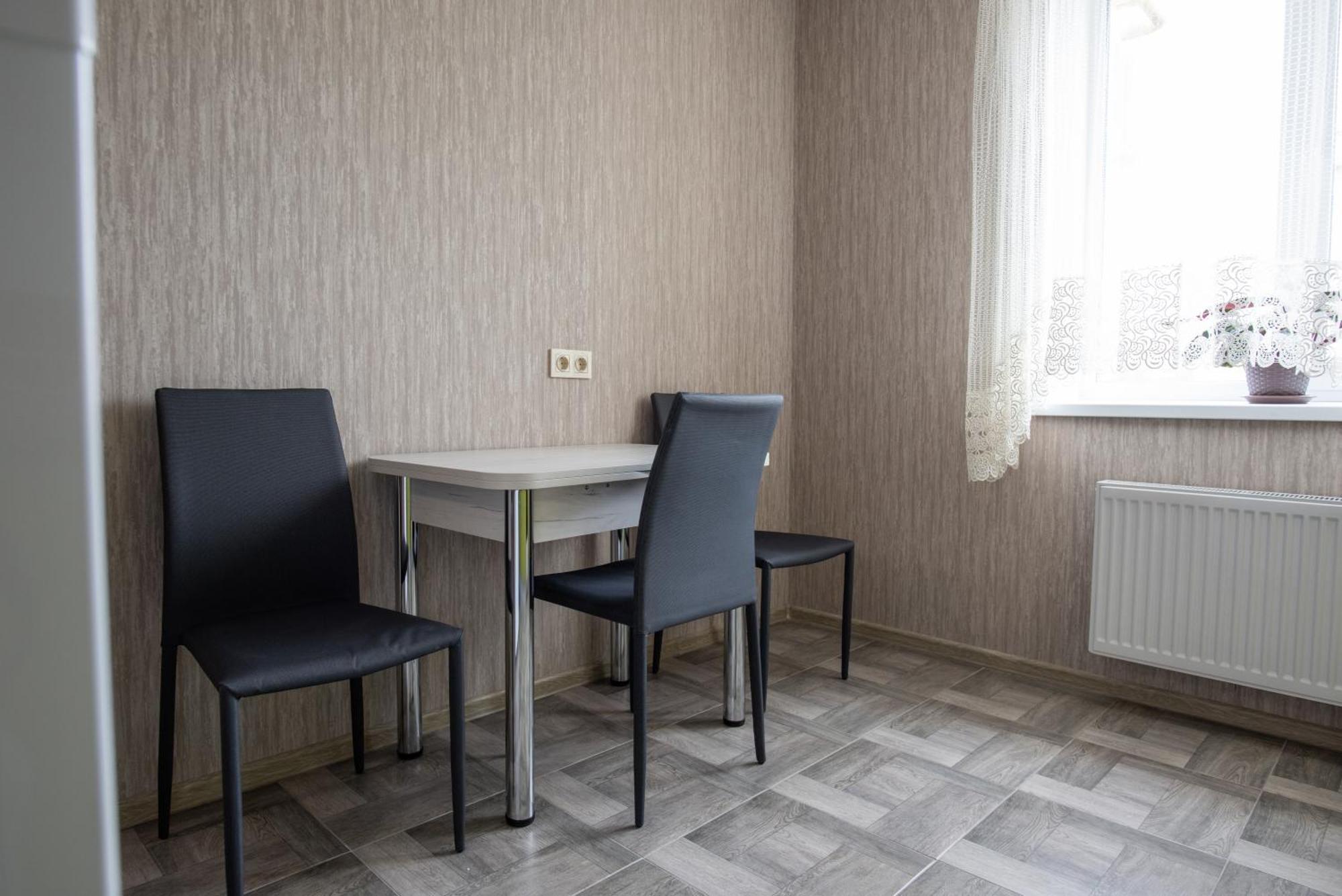 Академіка Корольова 20 1 Apartment แชร์กาซี ภายนอก รูปภาพ
